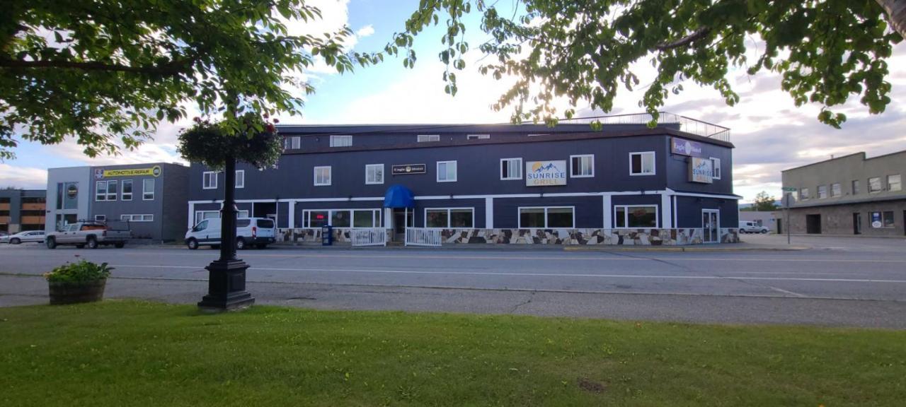 Eagle Hotel Palmer Exterior photo